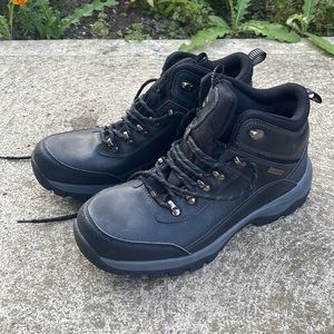 Black, mens size 10 outdoor boots